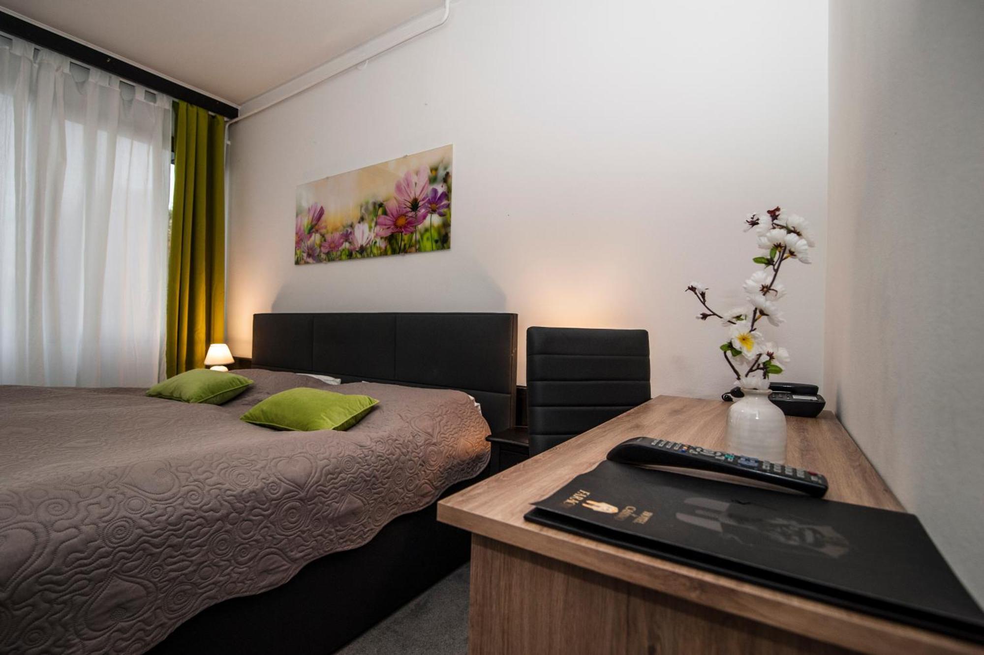 Hotel Faraon Celje Rom bilde