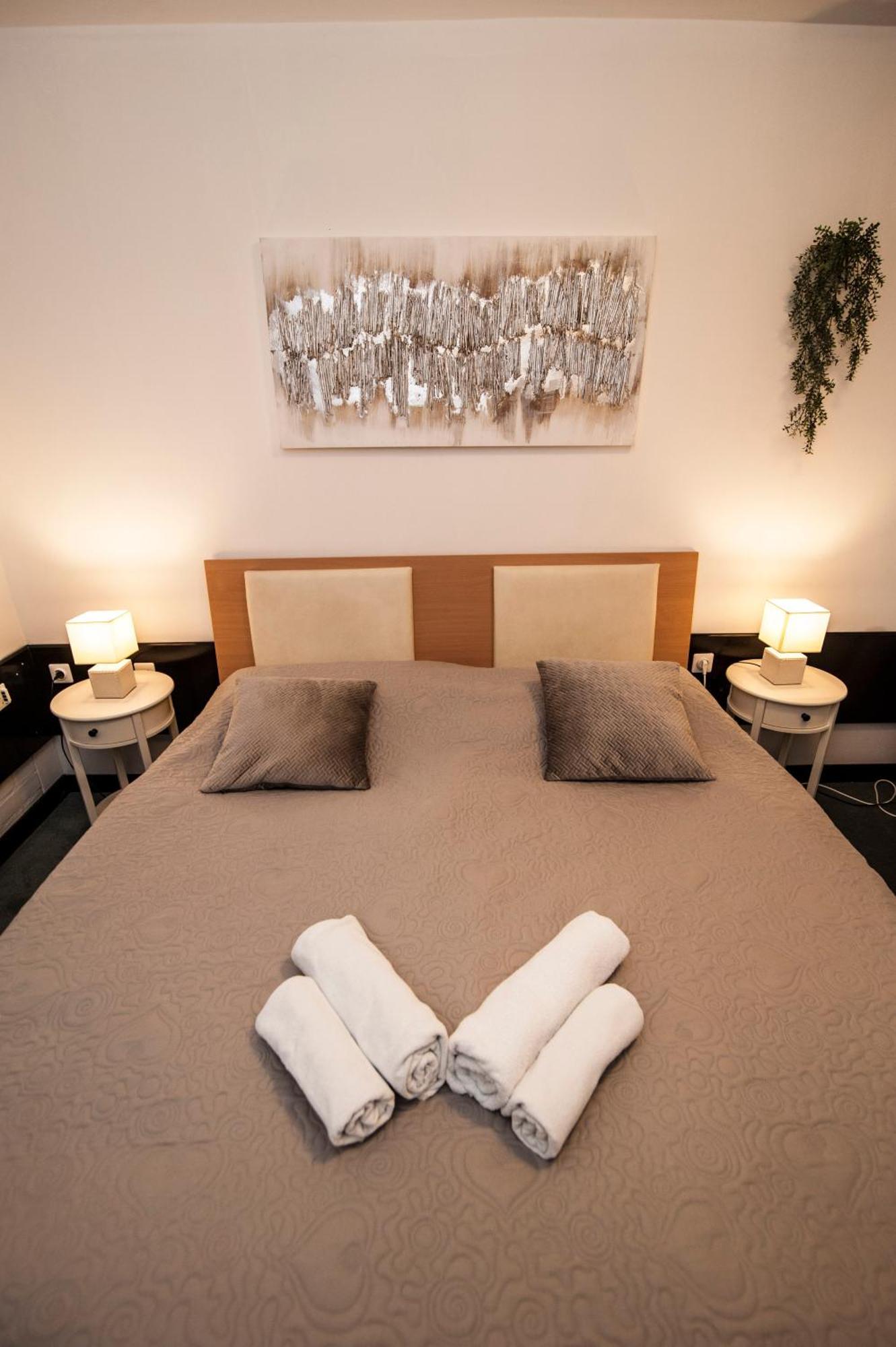 Hotel Faraon Celje Rom bilde